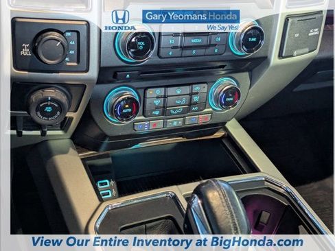 Used 2017 Ford F150 Lariat w/ Equipment Group 502A Luxury image 20