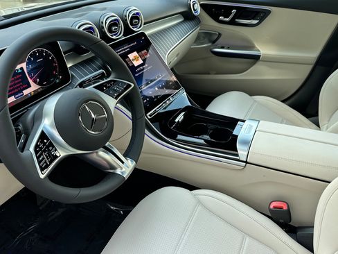 New 2025 Mercedes-Benz C 300 Sedan image 10