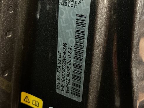 New 2025 Jeep Wrangler Sahara w/ Safety Group image 28