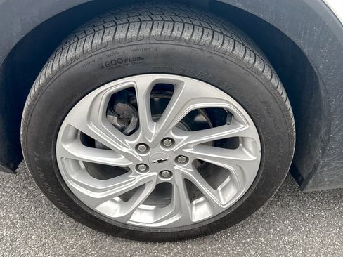 Used 2022 Chevrolet Bolt EUV LT image 10