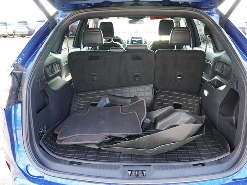 Used 2023 Ford Edge ST-Line w/ Class II Trailer Tow Package AWD/4WD image 21