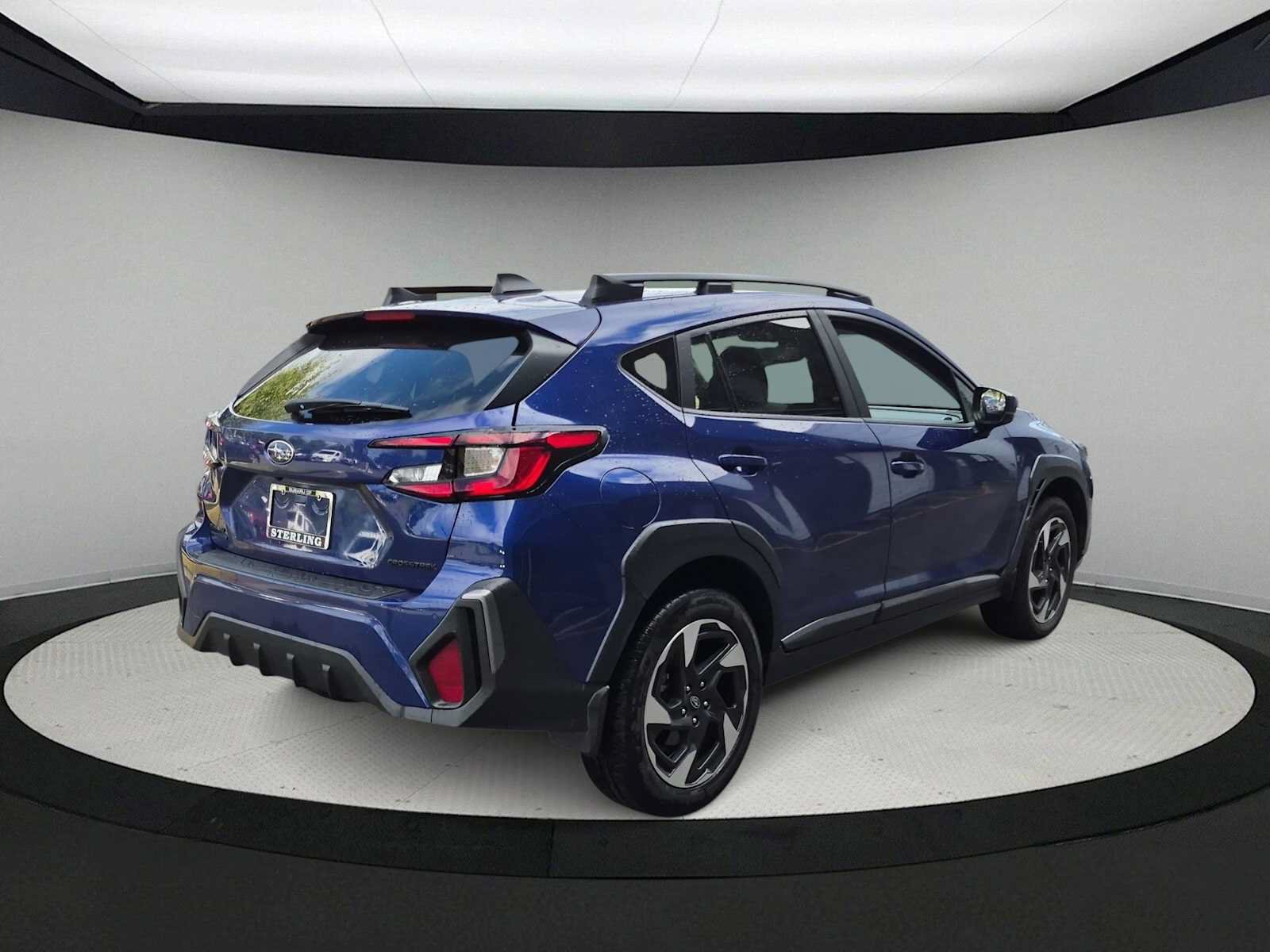 Used 2026 Subaru Crosstrek 2.5i Limited AWD/4WD image 8