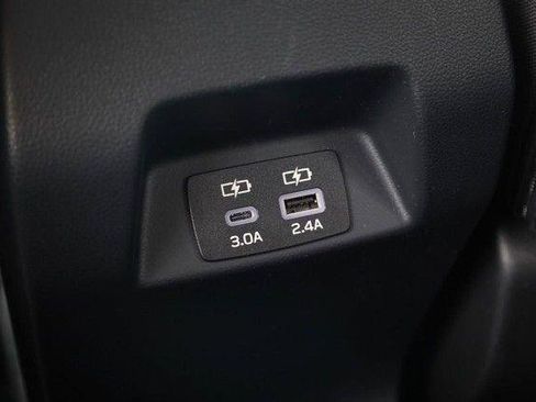Used 2025 Subaru Crosstrek 2.5i Premium AWD/4WD image 19