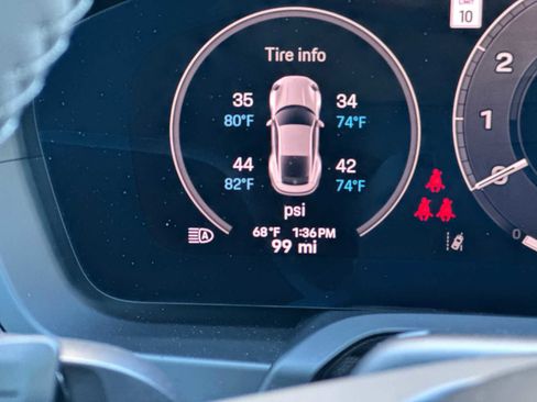 Certified 2025 Porsche 911 Carrera 4 GTS image 25