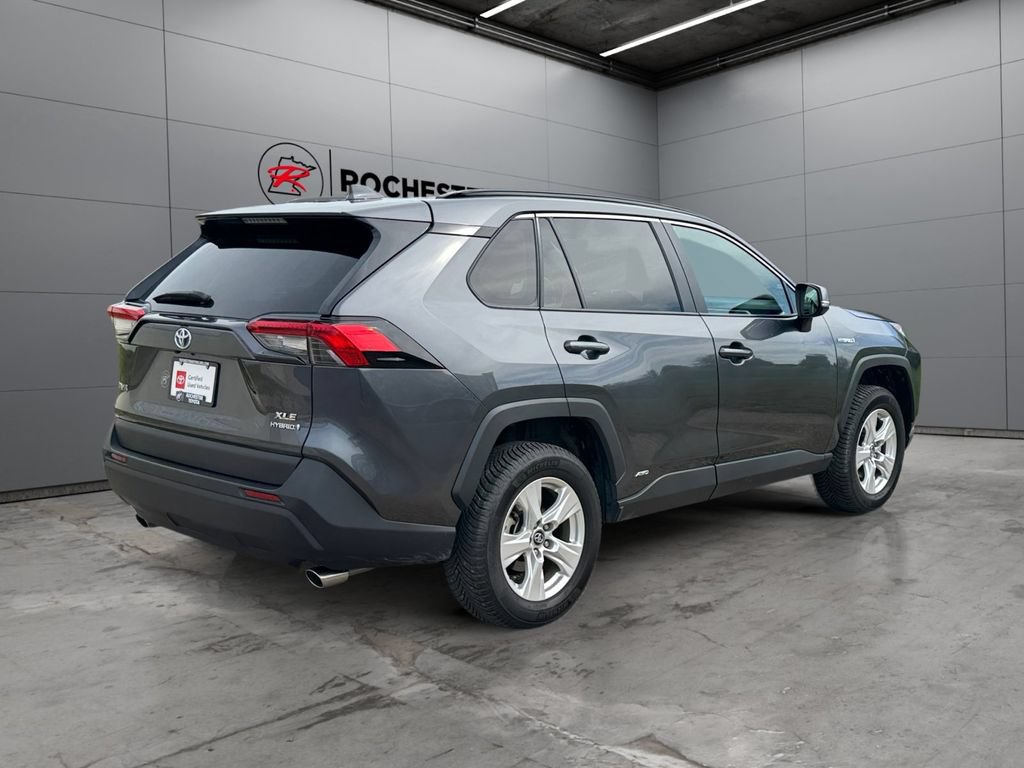 Certified 2021 Toyota RAV4 XLE w/ Convenience Package AWD/4WD image 5