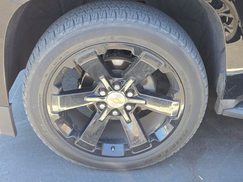 Used 2015 Chevrolet Tahoe LT w/ Max Trailering Package image 4