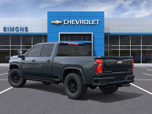 New 2026 Chevrolet Silverado 2500 ZR2 image 4