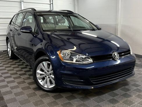 Used 2017 Volkswagen Golf S AWD/4WD image 1