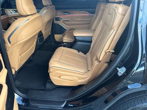 Used 2022 Jeep Grand Cherokee L Summit image 20