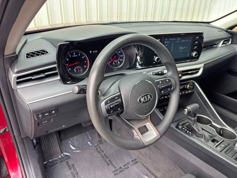 Used 2021 Kia K5 LXS FWD image 12