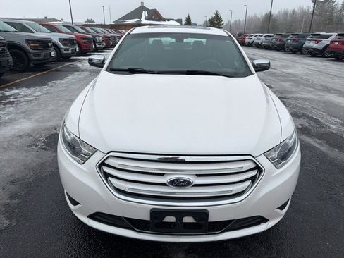 Used 2016 Ford Taurus Limited image 8