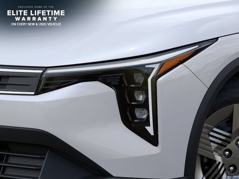 New 2026 Kia K4 FWD image 11