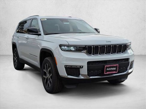 New 2025 Jeep Grand Cherokee L Limited image 6