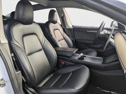Used 2022 Tesla Model 3 Long Range image 20
