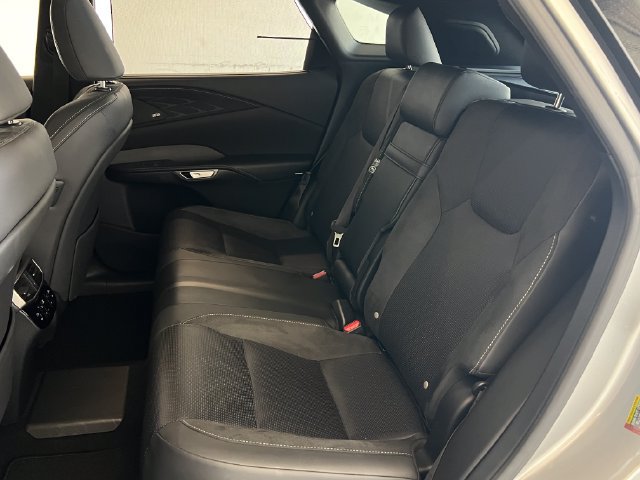 Certified 2025 Lexus RX 450h AWD w/ Convenience Package image 38