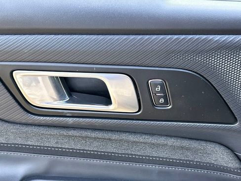 Used 2024 Ford Mustang GT RWD image 12