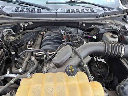 Used 2018 Ford F150 XLT w/ Equipment Group 302A Luxury AWD/4WD image 33