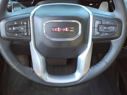 Used 2025 GMC Sierra 1500 Elevation w/ Elevation Premium Package AWD/4WD image 6