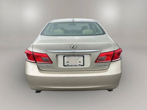 Used 2010 Lexus ES 350 w/ Preferred Accessory Package FWD image 6