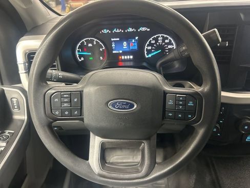 Used 2023 Ford F350 XLT AWD/4WD image 18