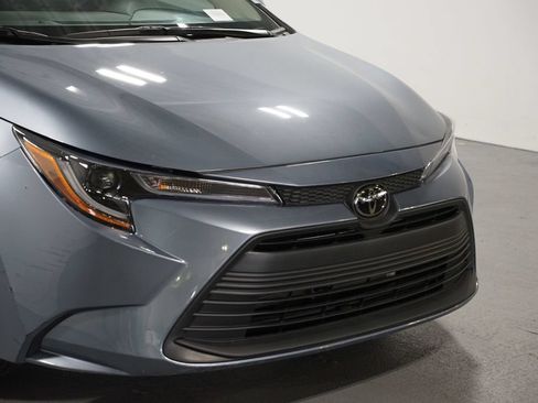Certified 2024 Toyota Corolla LE FWD image 4