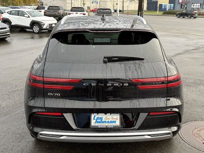Used 2025 Genesis Electrified GV70 Advanced w/ Prestige Package