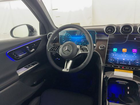 Used 2026 Mercedes-Benz GLC 300 GLC 300 image 27