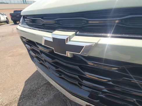 Used 2025 Chevrolet Trax ACTIV w/ Driver Confidence Package FWD image 29