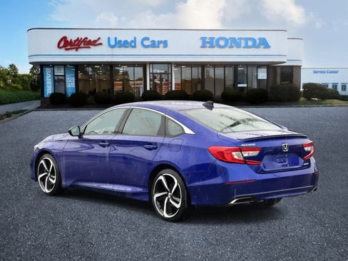 Used 2022 Honda Accord Sport image 3