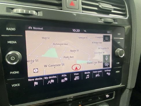 Used 2019 Volkswagen Golf Alltrack SEL image 23