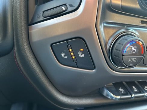 Used 2018 GMC Sierra 2500 SLT w/ Duramax Plus Package image 28