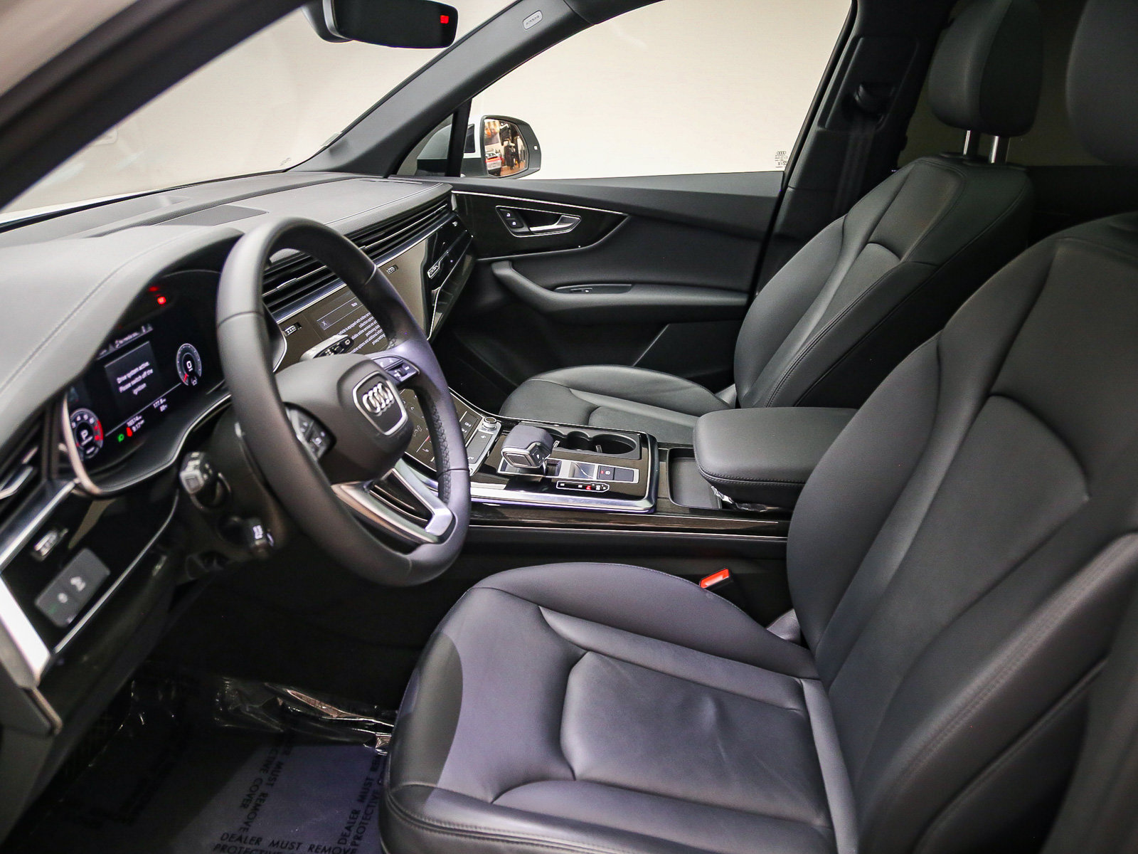 Certified 2023 Audi Q7 3.0T Premium w/ Convenience Package AWD/4WD image 19