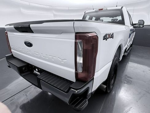 Used 2017 Ford F250 XL w/ Power Equipment Group RWD image 13