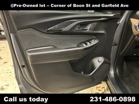 Used 2021 Chevrolet TrailBlazer ACTIV w/ Sun and Liftgate Package image 14