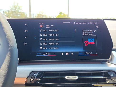 New 2026 BMW X1 xDrive28i w/ Technology Package AWD/4WD image 18