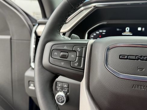 Used 2024 GMC Sierra 1500 Denali w/ Denali Reserve Package image 21