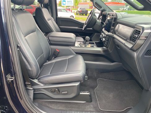 Used 2025 Ford F150 Lariat AWD/4WD image 28