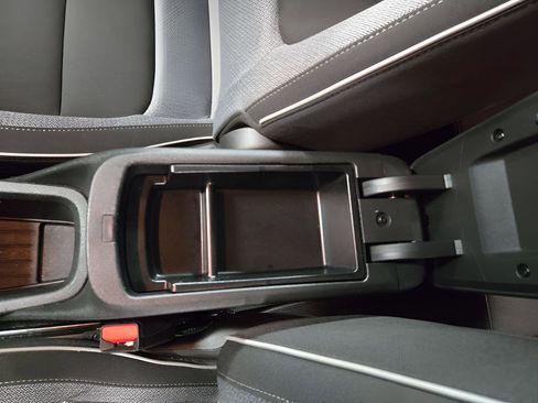 Used 2023 Chevrolet TrailBlazer LS image 30