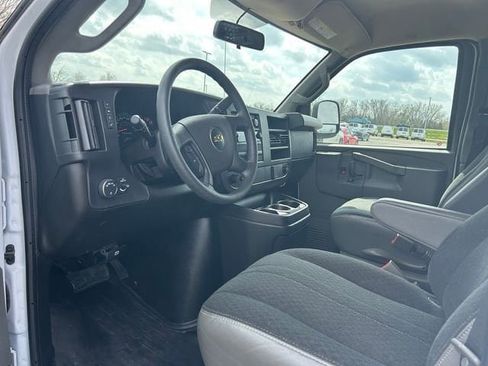 Used 2024 Chevrolet Express 2500 w/ Driver Convenience Package RWD image 11