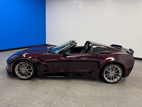 Used 2017 Chevrolet Corvette Grand Sport RWD image 6