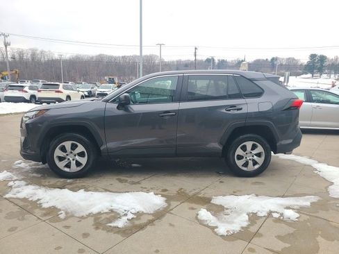 Used 2023 Toyota RAV4 LE image 4