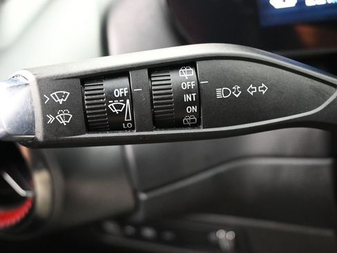 Used 2025 Chevrolet Equinox EV RS FWD image 22