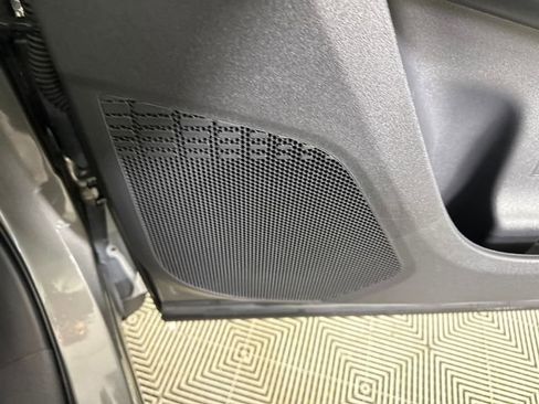 Used 2023 Toyota bZ4X XLE image 28