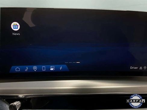 Used 2023 Cadillac Lyriq 2WD image 49