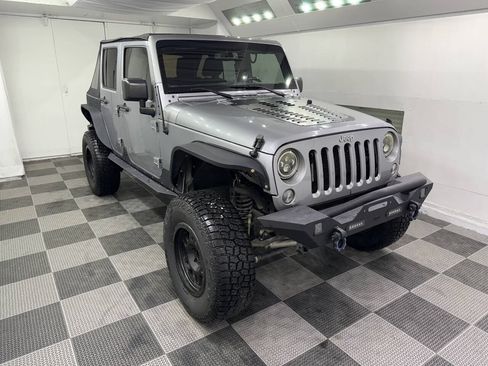 Used 2016 Jeep Wrangler Unlimited Sport w/ Quick Order Package 24S AWD/4WD image 2