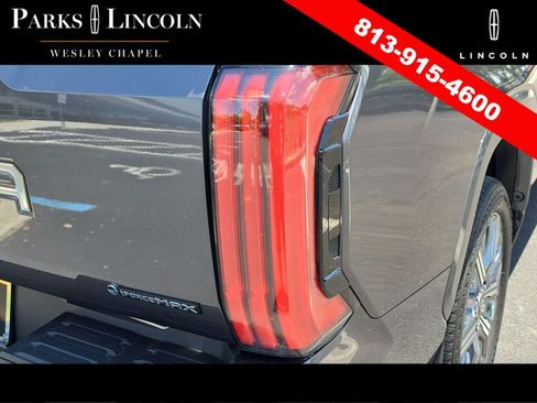 Used 2025 Toyota Tundra Capstone AWD/4WD image 7