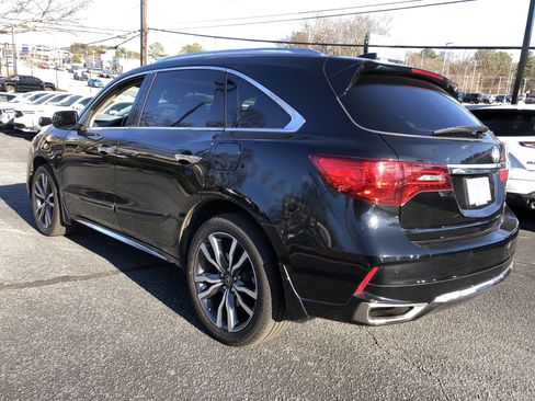 Used 2020 Acura MDX SH-AWD w/ Advance Package image 3
