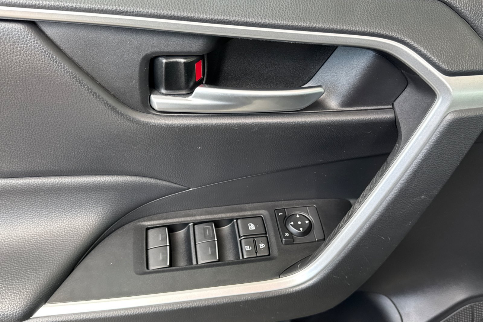 Certified 2023 Toyota RAV4 XLE Premium FWD image 14