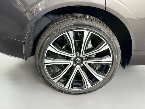 Used 2023 Volvo XC60 B5 Ultimate w/ Climate Package AWD/4WD image 33