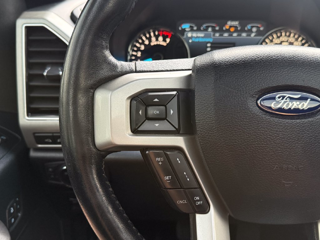 Used 2020 Ford F150 Lariat w/ Equipment Group 502A Luxury AWD/4WD image 29